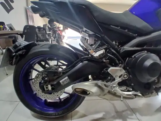 YAMAHA-MT-09-2024