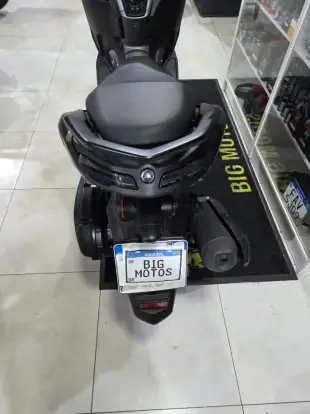 YAMAHA-NMAX CONNECTED 160 ABS-2025