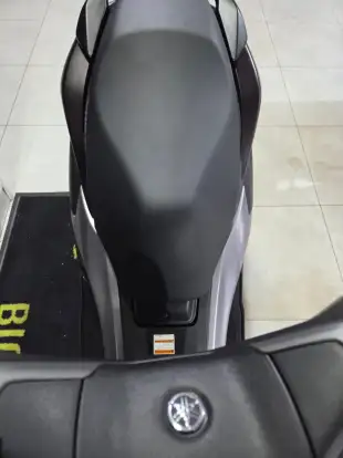 YAMAHA-NMAX CONNECTED 160 ABS-2025