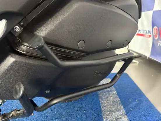 YAMAHA-XMAX 300 CONNECTED ABS YAMAHA-XMAX 300 CONNECTED ABS-2025