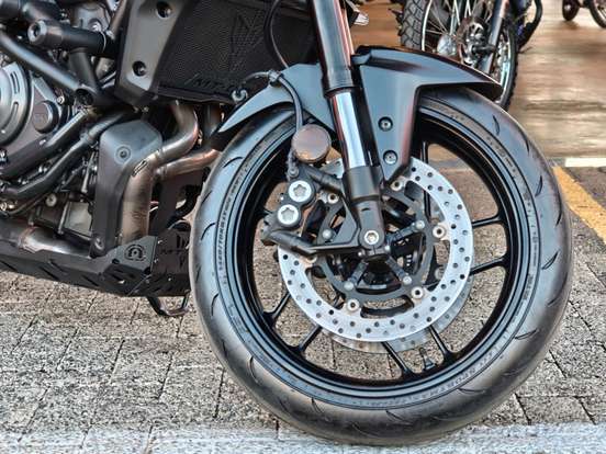 YAMAHA-MT-07 CONNECTED ABS-2025