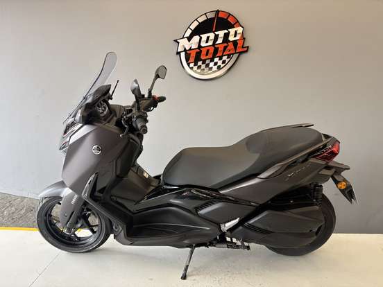 YAMAHA-XMAX 300 CONNECTED ABS-2026