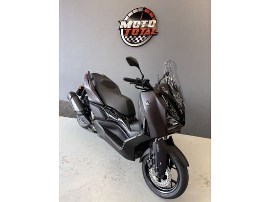 YAMAHA-XMAX 300 CONNECTED ABS-2026
