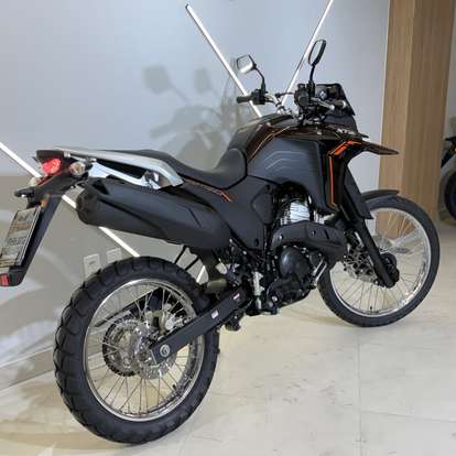 YAMAHA-XTZ 250 LANDER CONNECTED-2026