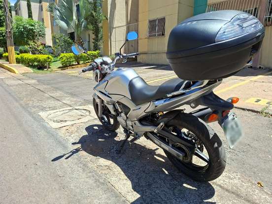 YAMAHA-YS 250 FAZER BLUEFLEX YAMAHA-YS 250 FAZER BLUEFLEX-2013