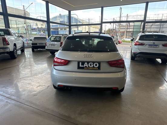 AUDI-A1-2012