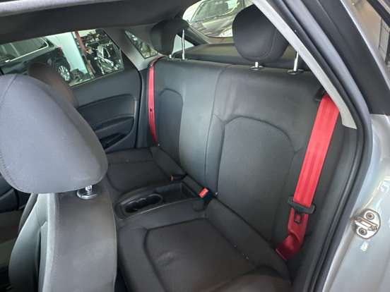 AUDI-A1-1.4 TFSI ATTRACTION 16V 122CV GASOLINA 4P AUTOMÁTICO AUDI-A1-2012