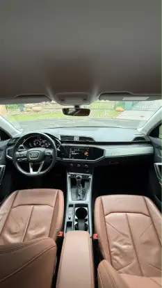 AUDI-Q3-2020
