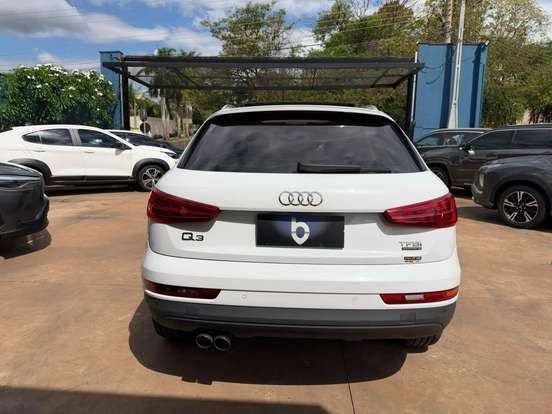 AUDI-Q3-2.0 TFSI AMBIENTE QUATTRO 4P GASOLINA S TRONIC AUDI-Q3-2015