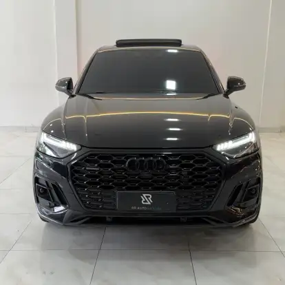 AUDI-Q5-2021