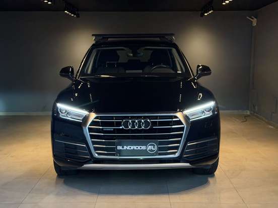 AUDI-Q5-2018
