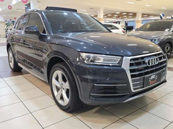 AUDI-Q5-2018