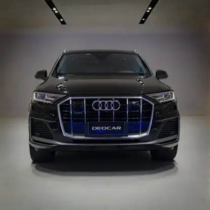 AUDI-Q7-2021