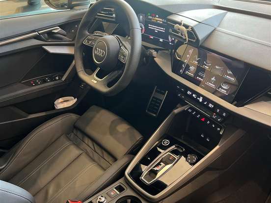 AUDI-A3-2.0 40 TFSI GASOLINA SPORTBACK PERFORMANCE S-TRONIC AUDI-A3-2025