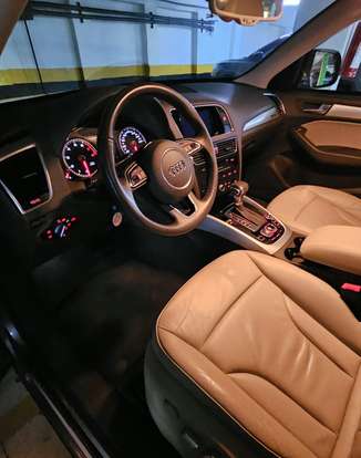 AUDI-Q5-2014