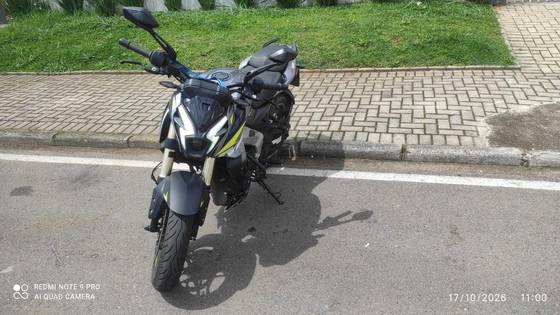 BAJAJ DOMINAR NS400Z 