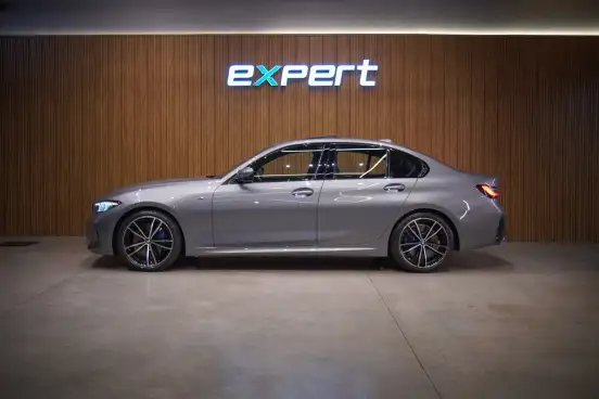 BMW-320i-2024