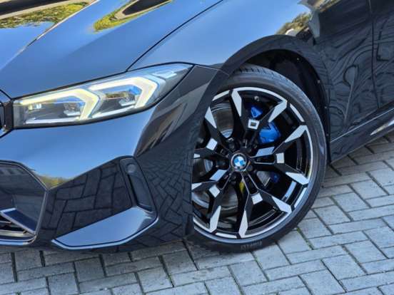 BMW-320i-2.0 16V TURBO FLEX M SPORT AUTOMÁTICO BMW-320i-2024