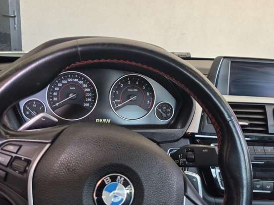 BMW-320i-2.0 SPORT 16V TURBO ACTIVE FLEX 4P AUTOMÁTICO BMW-320i-2018