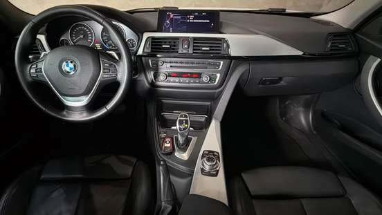 BMW-328i-2013