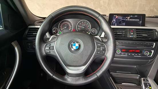BMW-328i-2013