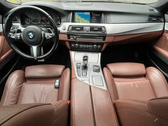 BMW-528i-2015