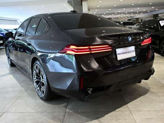 BMW-530e-2.0 TWINPOWER PHEV M SPORT AUTOMÁTICO BMW-530e-2025