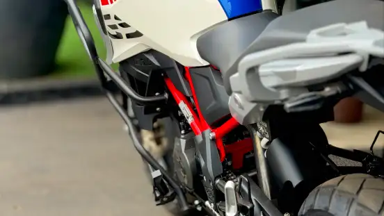 BMW-G 310 GS-2024