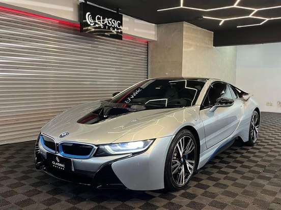 BMW-i8-2015
