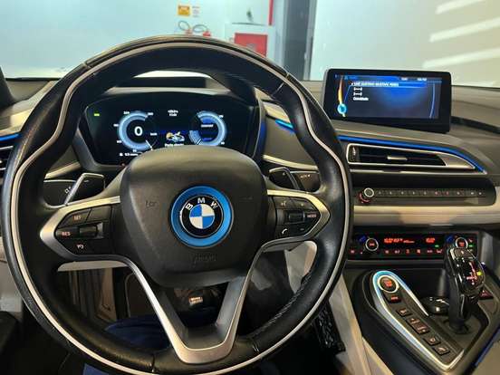 BMW-i8-1.5 12V HYBRID EDRIVE AUTOMÁTICO BMW-i8-2015