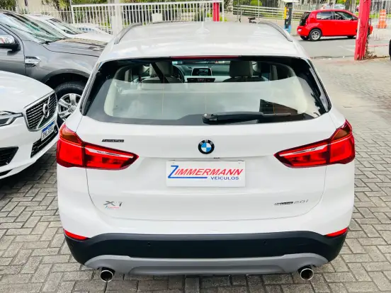 BMW-X1-2.0 16V TURBO ACTIVEFLEX SDRIVE20I 4P AUTOMÁTICO BMW-X1-2019