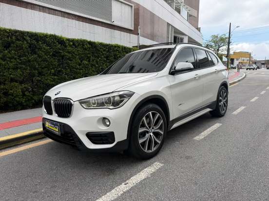 BMW-X1-2016