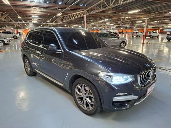 BMW-X3-2019