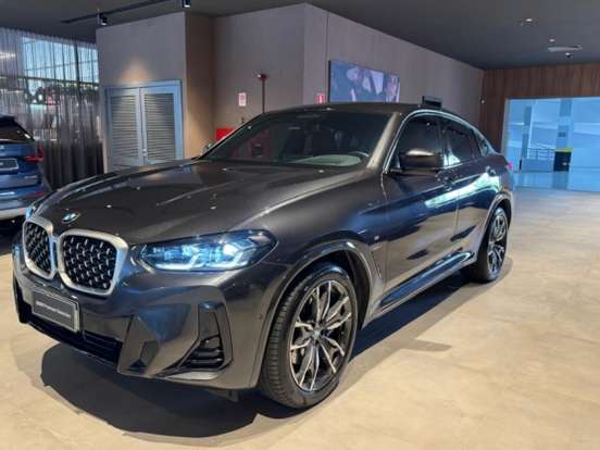 BMW-X4-2024