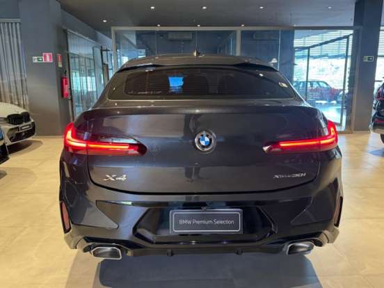 BMW-X4-2024
