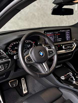 BMW-X4-2023