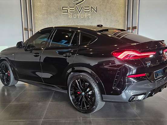 BMW-X6-3.0 TWINPOWER GASOLINA XDRIVE40I M SPORT AUTOMÁTICO BMW-X6-2025
