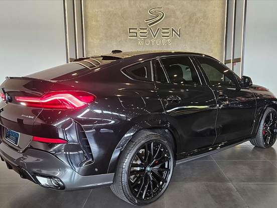 BMW-X6-3.0 TWINPOWER GASOLINA XDRIVE40I M SPORT AUTOMÁTICO BMW-X6-2025