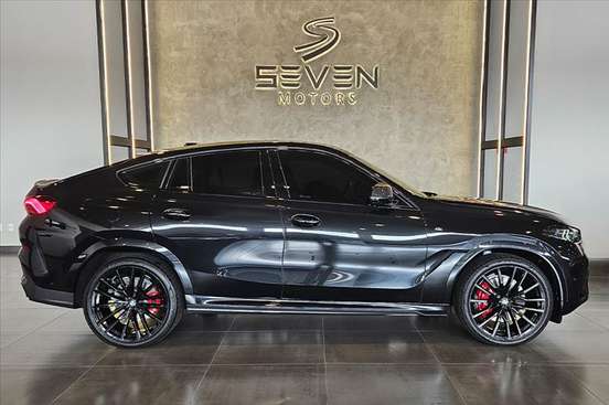 BMW-X6-2025