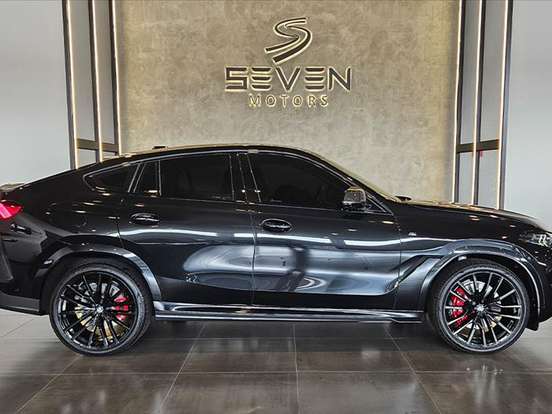 BMW-X6-3.0 TWINPOWER GASOLINA XDRIVE40I M SPORT AUTOMÁTICO BMW-X6-2025