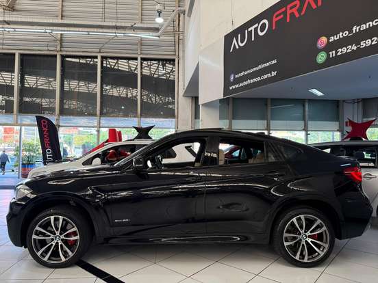 BMW-X6-4.4 50I 4X4 COUPÉ 8 CILINDROS 32V BI-TURBO GASOLINA 4P AUTOMÁTICO BMW-X6-2015