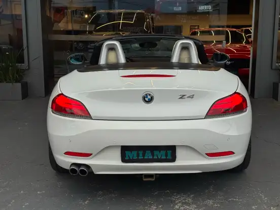 BMW-Z4-3.0 ROADSTER 4X2 35I I6 24V GASOLINA 2P AUTOMÁTICO BMW-Z4-2010