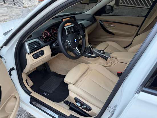 BMW-320i-2018