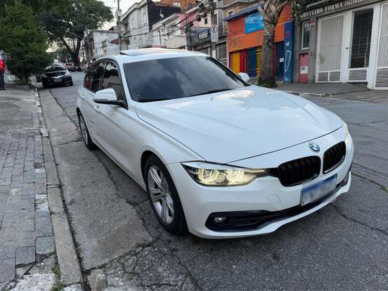 BMW-320i-2.0 SPORT GP 16V TURBO ACTIVE FLEX 4P AUTOMÁTICO BMW-320i-2018