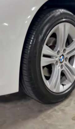 BMW-320i-2018