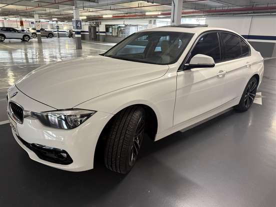 BMW-320i-2.0 SPORT GP 16V TURBO ACTIVE FLEX 4P AUTOMÁTICO BMW-320i-2018