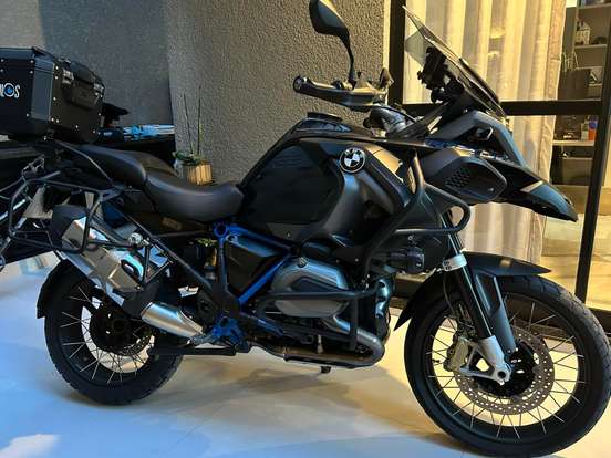 BMW-R 1200 GS ADVENTURE PREMIUM + RALLYE BMW-R 1200 GS ADVENTURE PREMIUM + RALLYE-2018