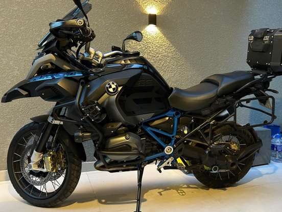 BMW-R 1200 GS ADVENTURE PREMIUM + RALLYE BMW-R 1200 GS ADVENTURE PREMIUM + RALLYE-2018