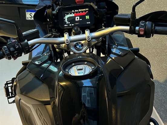 BMW-R 1200 GS ADVENTURE PREMIUM + RALLYE BMW-R 1200 GS ADVENTURE PREMIUM + RALLYE-2018