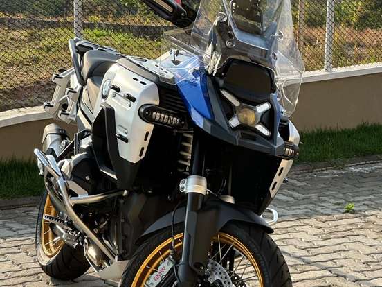 BMW-R 1300 GS ADVENTURE TROPHY BMW-R 1300 GS ADVENTURE TROPHY-2025